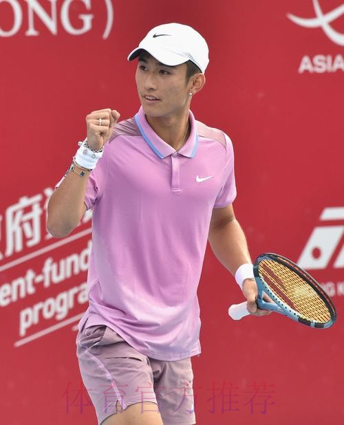 商竣程2-0索内戈 晋级中国香港网球公开赛八强 商竣程2-0索内戈 晋级中国香港网球公开赛八强