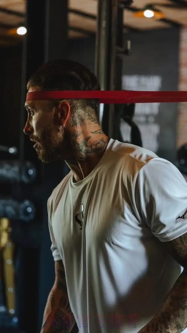 拉莫斯赛后加练冲刺跑 赢了比赛却拉伤肌肉